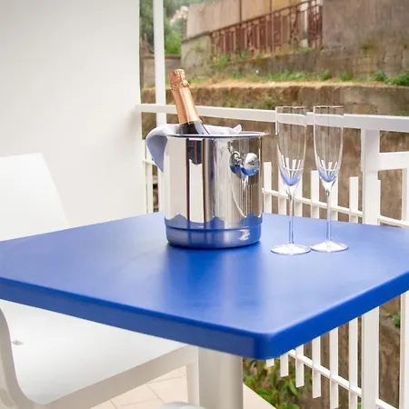 Il Siculo לינה וארוחת בוקר 4*