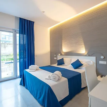 Il Siculo Oda ve Kahvaltı 4*